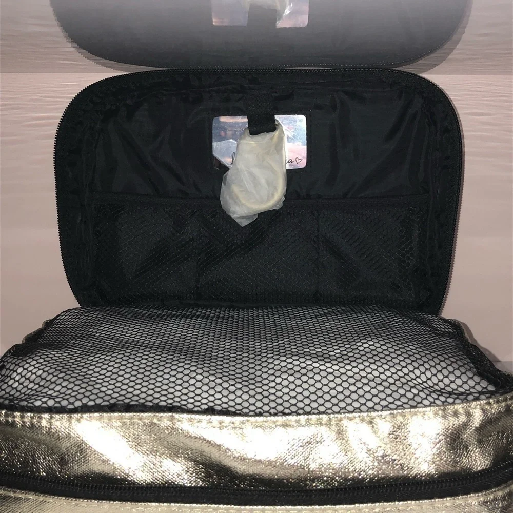 Victoria’s Secret Beauty Travel Case